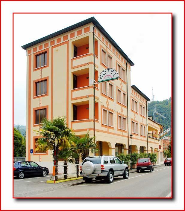 Hotel Ristorante Fratelli Zenari Chiampo Εξωτερικό φωτογραφία